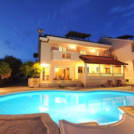 Apartments Villa Marnii Kožino Exteriér fotografie