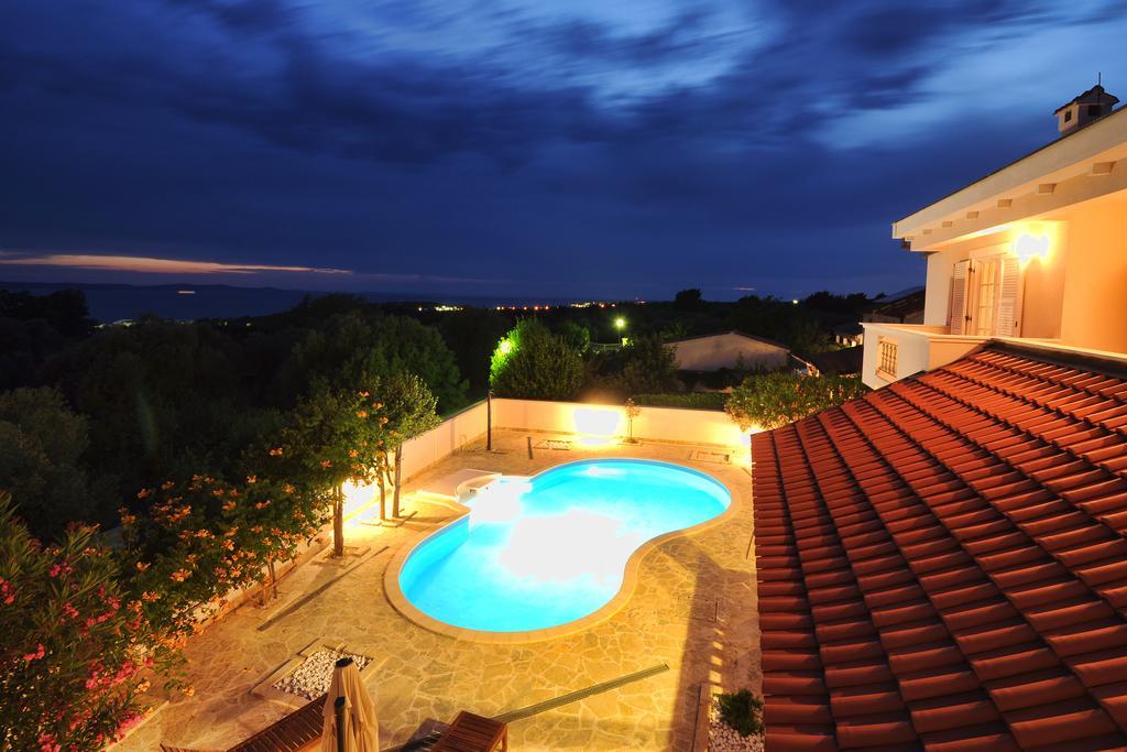 Apartments Villa Marnii Kožino Exteriér fotografie