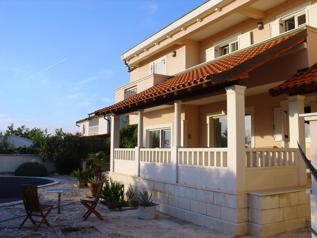 Apartments Villa Marnii Kožino Exteriér fotografie