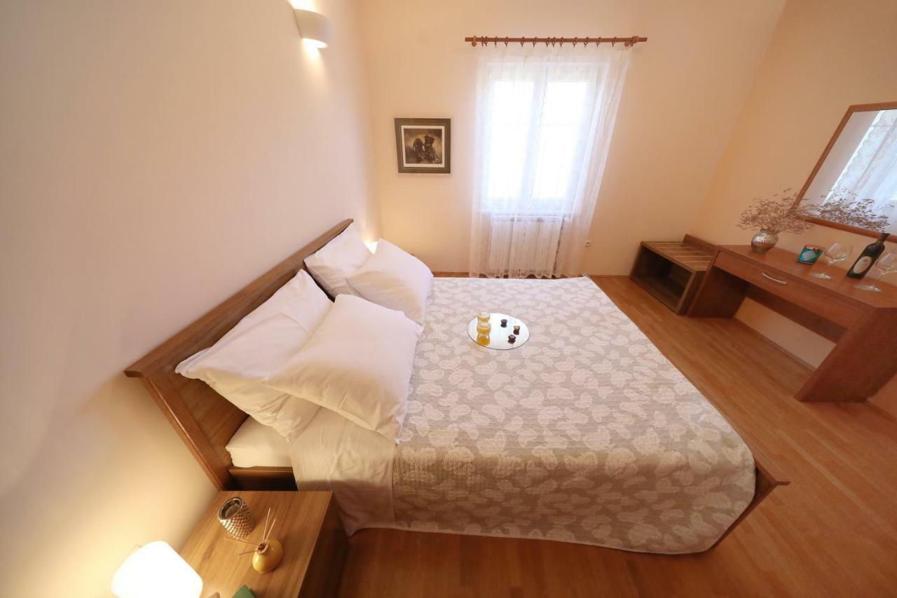 Apartments Villa Marnii Kožino Exteriér fotografie
