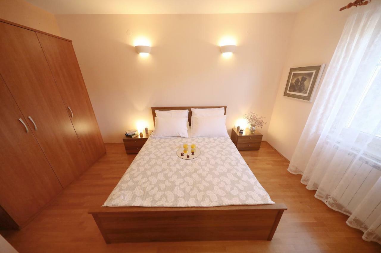Apartments Villa Marnii Kožino Exteriér fotografie