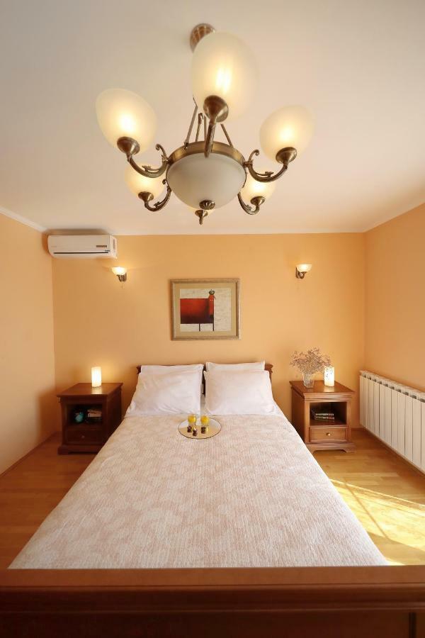 Apartments Villa Marnii Kožino Exteriér fotografie