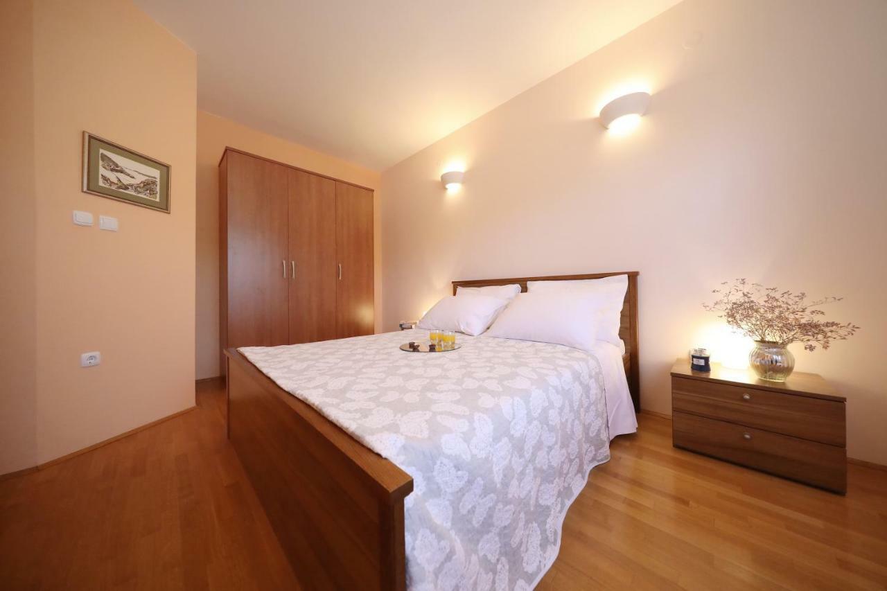 Apartments Villa Marnii Kožino Exteriér fotografie